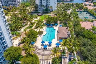 21205 Yacht Club Dr, Aventura, FL 33180 - Photo 51