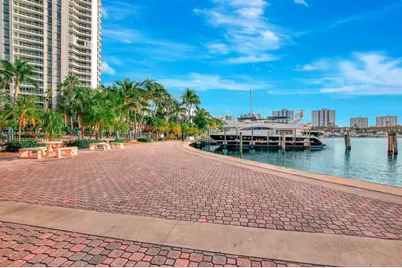 21205 Yacht Club Dr #1802, Aventura, FL 33180 - Photo 39