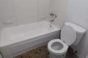 13390 NE 7th Ave, North Miami, FL 33161 - Photo 25