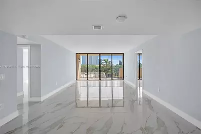 5600 N Flagler Dr #304, West Palm Beach, FL 33407 - Photo 7