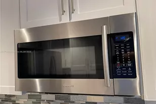 9251 NW 55th St, Sunrise, FL 33351 - Photo 9