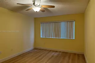 7513 Trent Dr, Tamarac, FL 33321 - Photo 19