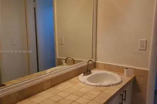 851 NE 14th Ave, Hallandale Beach, FL 33009 - Photo 23