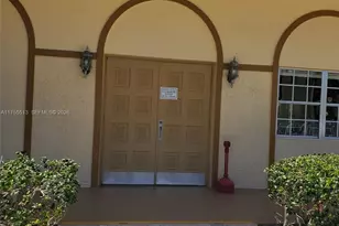 851 NE 14th Ave, Hallandale Beach, FL 33009 - Photo 25