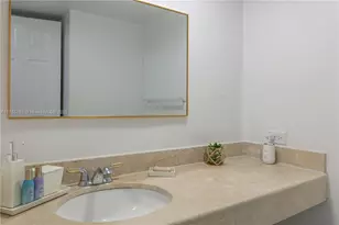 6770 Indian Creek Dr, Miami Beach, FL 33141 - Photo 17