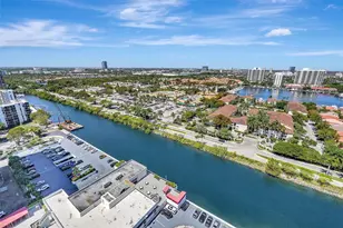 3675 N Country Club Dr, Aventura, FL 33180 - Photo 3