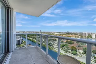 3675 N Country Club Dr, Aventura, FL 33180 - Photo 37