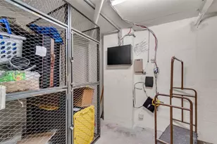 7080 Environ Blvd, Lauderhill, FL 33319 - Photo 21