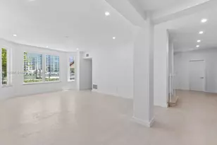 5661 Pine Tree Dr, Miami Beach, FL 33140 - Photo 19