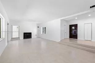 5661 Pine Tree Dr, Miami Beach, FL 33140 - Photo 13