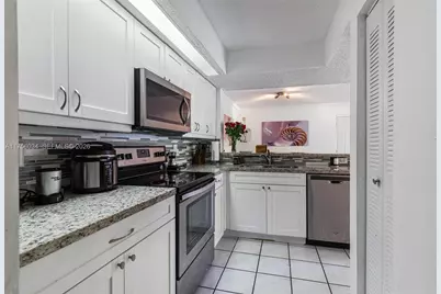 18830 NW 57th Ave #201, Hialeah, FL 33015 - Photo 29