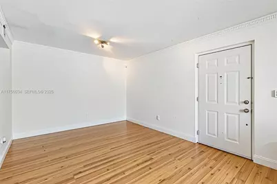 18830 NW 57th Ave #201, Hialeah, FL 33015 - Photo 3
