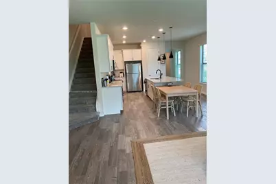 2131 N Appleton Cir N, Oakland Park, FL 33309 - Photo 9