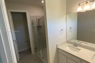 2131 N Appleton Cir N, Oakland Park, FL 33309 - Photo 35