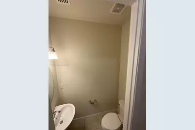 2131 N Appleton Cir N, Oakland Park, FL 33309 - Photo 45