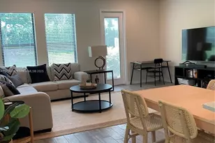 2131 N Appleton Cir N, Oakland Park, FL 33309 - Photo 5