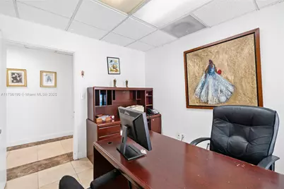 1110 Brickell Ave #601A, Miami, FL 33131 - Photo 19