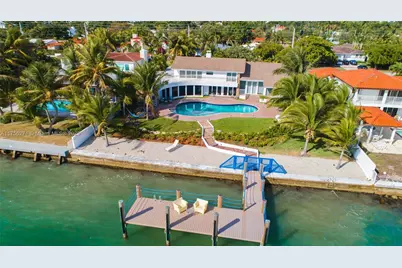 1750 Bay Dr, Miami Beach, FL 33141 - Photo 7