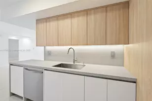 19195 NE 36th Ct, Aventura, FL 33180 - Photo 7