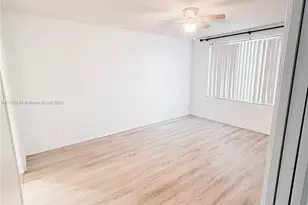 9737 N Belfort Cir, Tamarac, FL 33321 - Photo 9