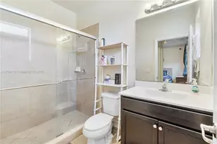 142 SE 28th Ter, Homestead, FL 33033 - Photo 21
