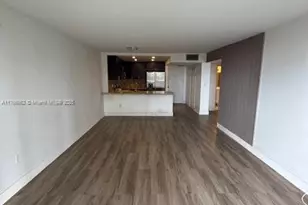 7928 West Dr, North Bay Village, FL 33141 - Photo 11