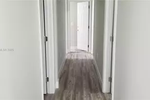 2465 NE 184th St, North Miami Beach, FL 33160 - Photo 13