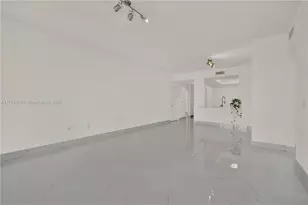 3340 NE 190th St, Aventura, FL 33180 - Photo 7