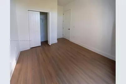 1817 NE 17th St, Other City - In The State Of Florida, FL 33909 - Photo 25