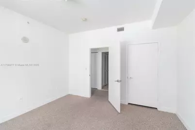 1111 SW 1st Ave #2423-N, Miami, FL 33130 - Photo 11