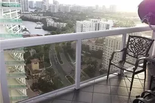 20185 E Country Club Dr, Aventura, FL 33180 - Photo 7