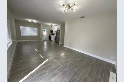 1300 NW 7th Ter, Fort Lauderdale, FL 33311 - Photo 3