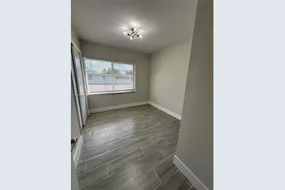 1300 NW 7th Ter, Fort Lauderdale, FL 33311 - Photo 9