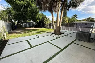 1300 NW 7th Terrace, Fort Lauderdale, FL 33311 - Photo 13