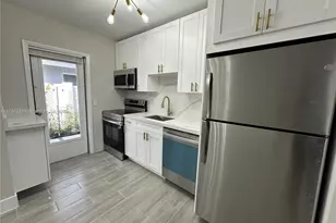 1300 NW 7th Terrace, Fort Lauderdale, FL 33311 - Photo 5