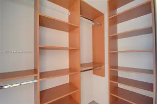 20201 E Country Club Dr, Aventura, FL 33180 - Photo 15