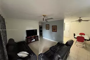 2380 NW 133rd St, Miami, FL 33167 - Photo 5