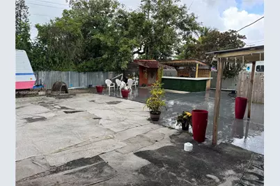 2380 NW 133rd St, Miami, FL 33167 - Photo 15