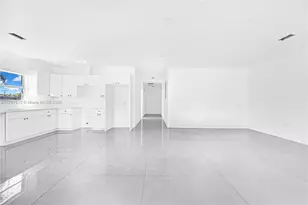 7990 NW 8th Ave, Miami, FL 33150 - Photo 21