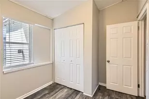 1753 NE 178th St, North Miami Beach, FL 33162 - Photo 9
