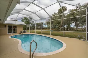 1132 Riverbend Dr, Labelle, FL 33935 - Photo 29