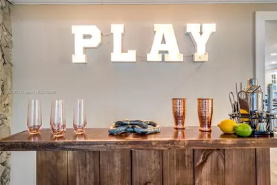 1652 NE 39th St, Oakland Park, FL 33334 - Photo 21