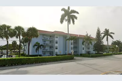 405 S Pine Island Rd #202D, Plantation, FL 33324 - Photo 1