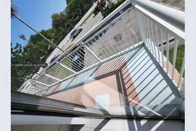 405 S Pine Island Rd #202D, Plantation, FL 33324 - Photo 11