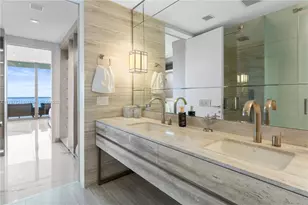 18975 Collins Ave, Sunny Isles Beach, FL 33160 - Photo 27