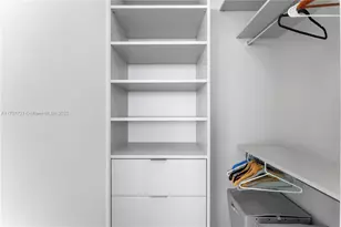 18975 Collins Ave, Sunny Isles Beach, FL 33160 - Photo 41