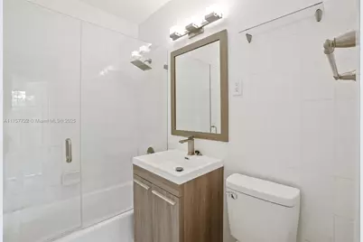 2725 NE 21st Ave, Fort Lauderdale, FL 33306 - Photo 19