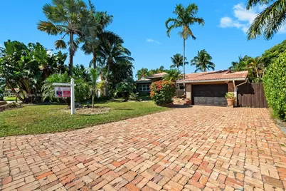 2725 NE 21st Ave, Fort Lauderdale, FL 33306 - Photo 3