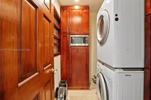 2725 NE 21st Ave, Fort Lauderdale, FL 33306 - Photo 21