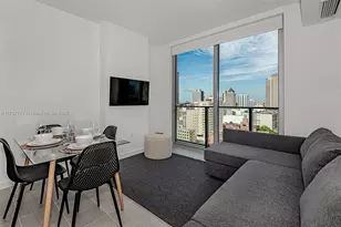 227 NE 2nd St, Miami, FL 33132 - Photo 5